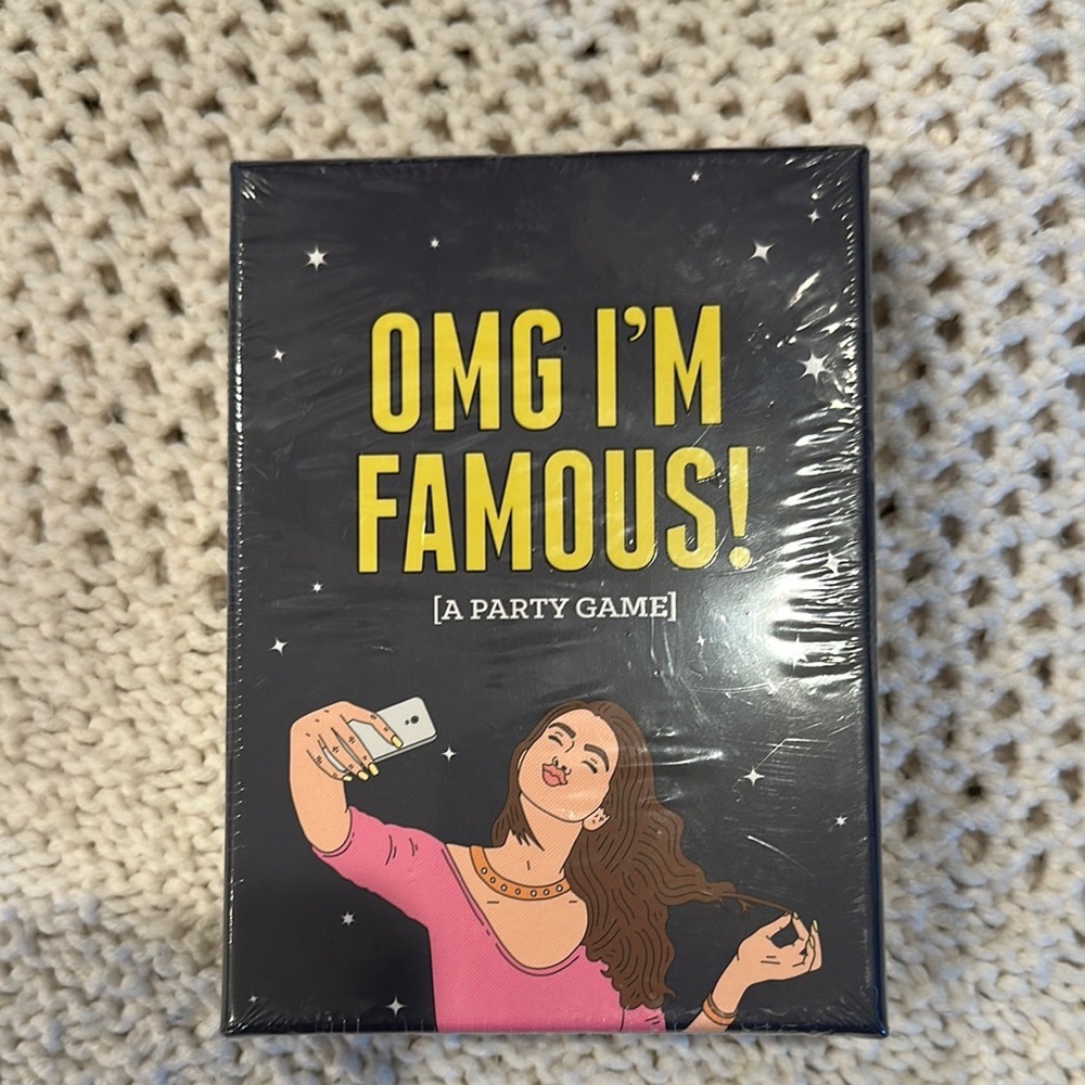 OMG I'm Famous Party Game